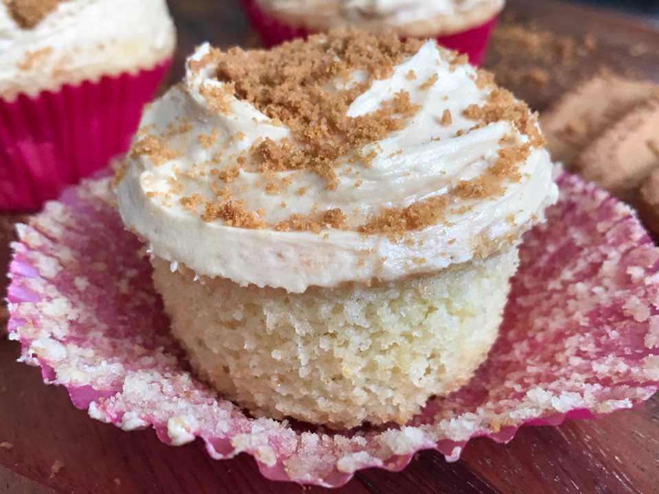 Lotus Cookie Butter Cupcakes Kosher In The Kitch!