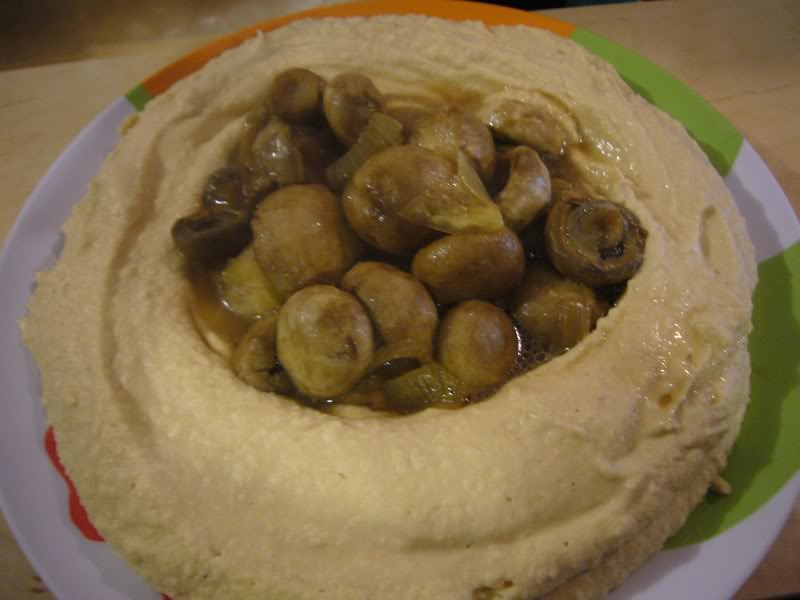 HomeMade Chummus with Hot Mushroom Sauce Kosher In The Kitch!