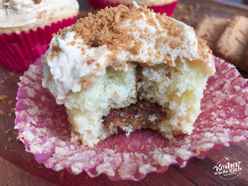 Lotus Cookie Butter Cupcakes