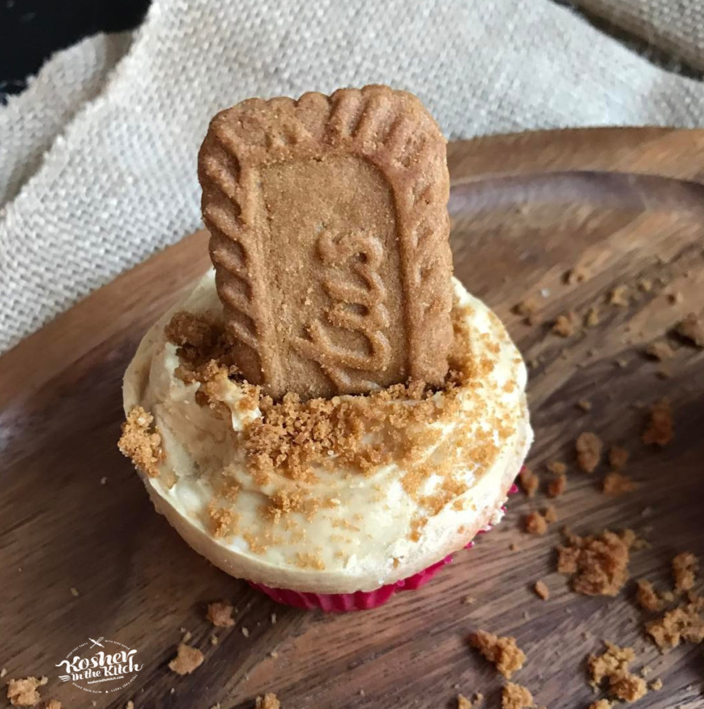 Lotus Cookie Butter Cupcakes