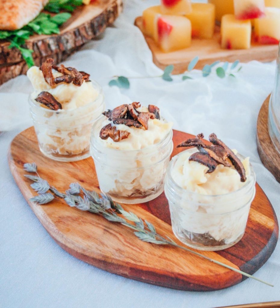 Mac and Cheese Cups with Shiitake Mushrooms