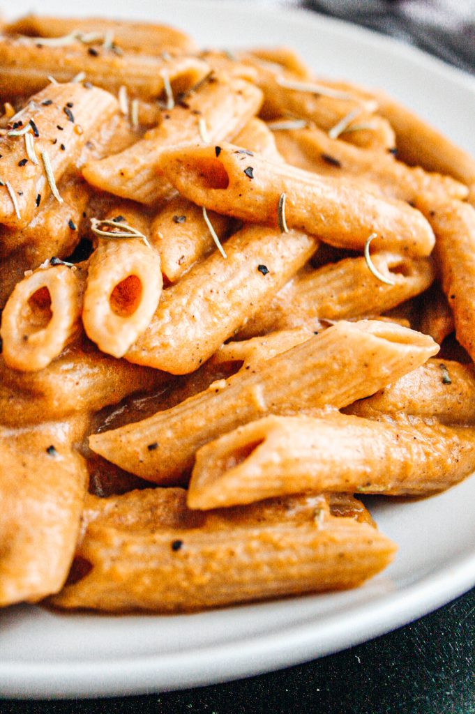 Creamy Dairy Free Pumpkin Penne Pasta 