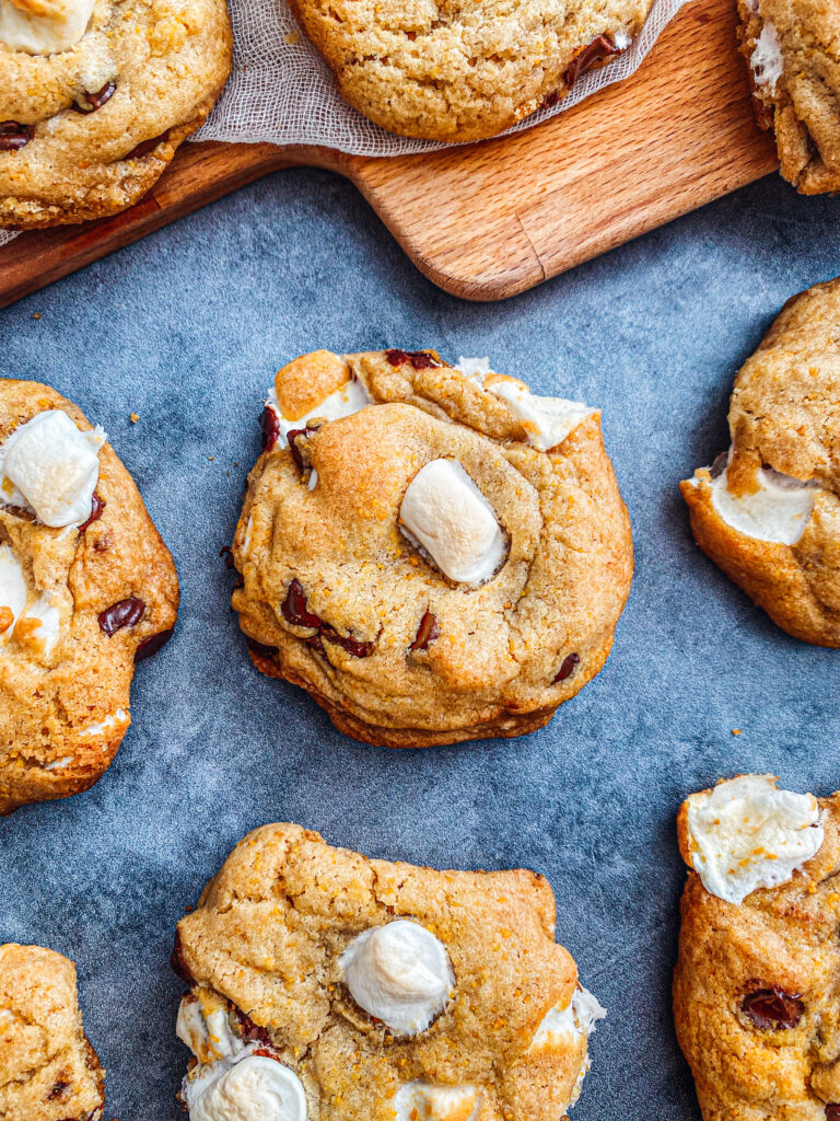 S'mores Stuffed Chocolate Chip Cookies